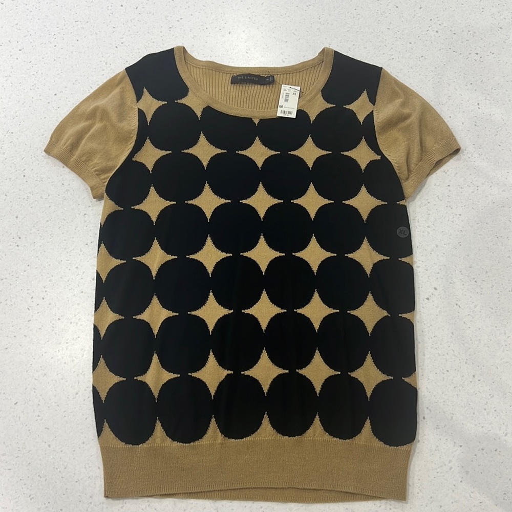The Limited Sweater New with Tags Size XL